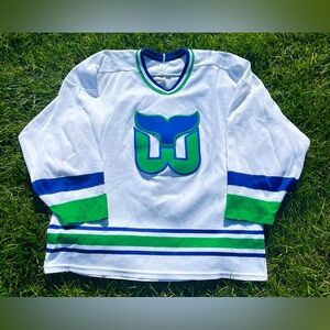 Vintage Hartford Whalers Jersey NHL HOCKEY jersey - Size Large